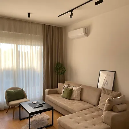 Alpha Apartman *