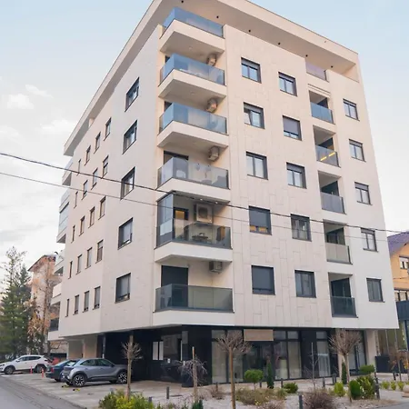 アパート Alpha バニャ・ルカ